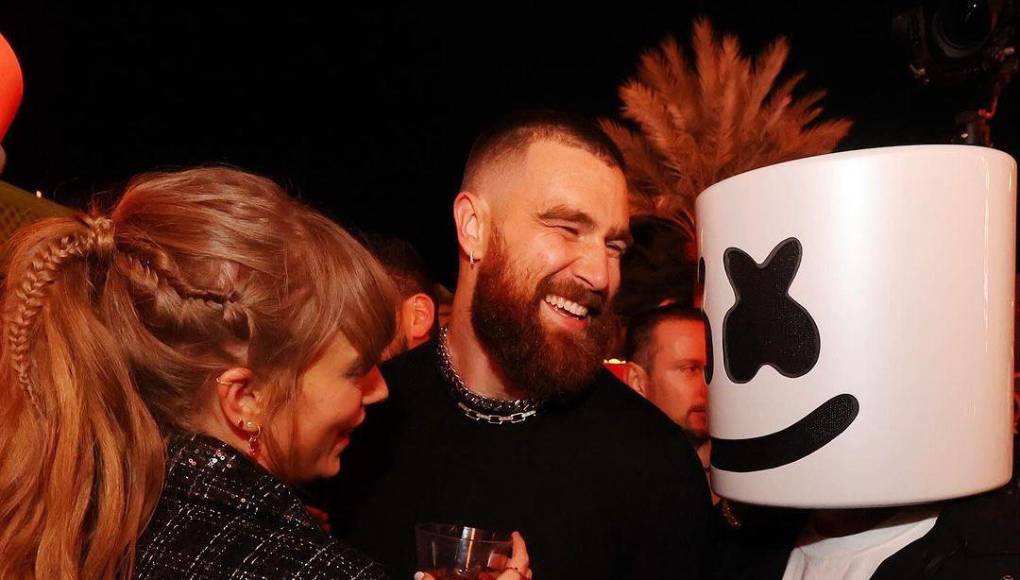 La cantante y el jugador también disfrutaron una gran noche junto a Marshmello