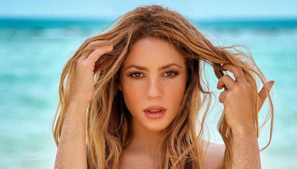 La cantante colombiana, Shakira, ha emocionado a sus fans al anunciar su muy esperado décimo segundo álbum de estudio titulado ‘Las mujeres ya no lloran’. En un adelanto, la cantante reveló la lista de canciones y colaboradores para este nuevo trabajo, que promete cautivar a audiencias de todo el mundo.