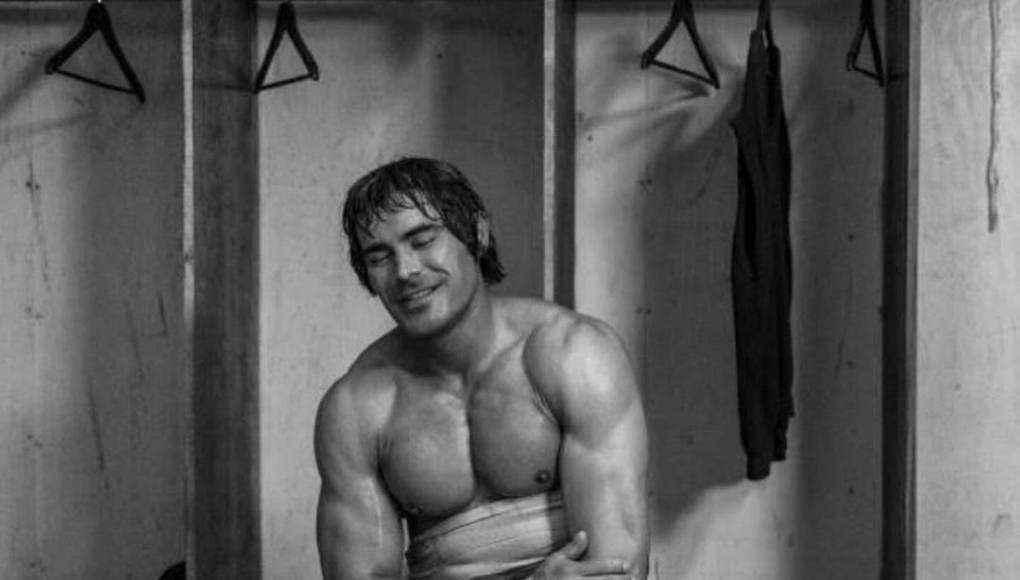  “Me gustaría decir que planeo tener un equilibrio en los personajes que interpreto pero no es así, necesitaba esto después de ‘The Iron Claw’, necesitaba poder divertirme en el set”, aseguró Efron quien en diciembre de 2023 recibió su estrella en el Paseo de la Fama de Hollywood.