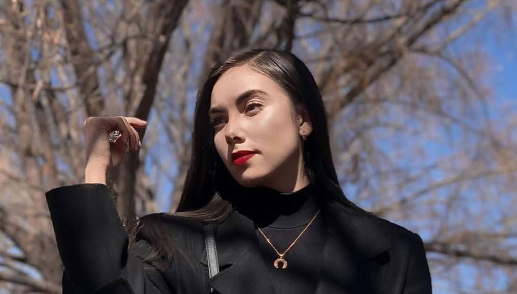 Así es Selene Figueroa, quien pasó de ser futbolista, a Reina de Belleza y ahora se desempeña como árbitro profesional.