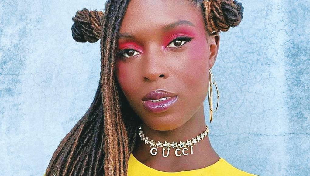 Maquillaje con todo el glamur otoñal