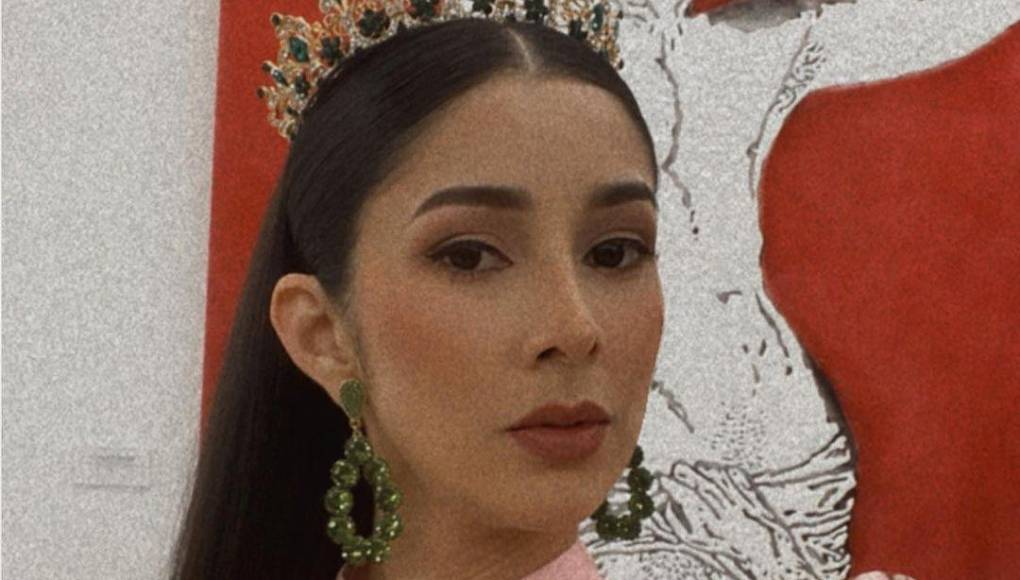 Previo al evento New York Fashion Week 2024, Celia se presentó en el Miami Fashion Week 2024, evento que también define como una “invitación maravillosa para modelar en esta pasarela que desde pequeña siempre soñé”. La diseñadora de moda y empresaria dominicana de ascendencia libanesa Giannina Azar fue la responsable de invitarla a la gala. 