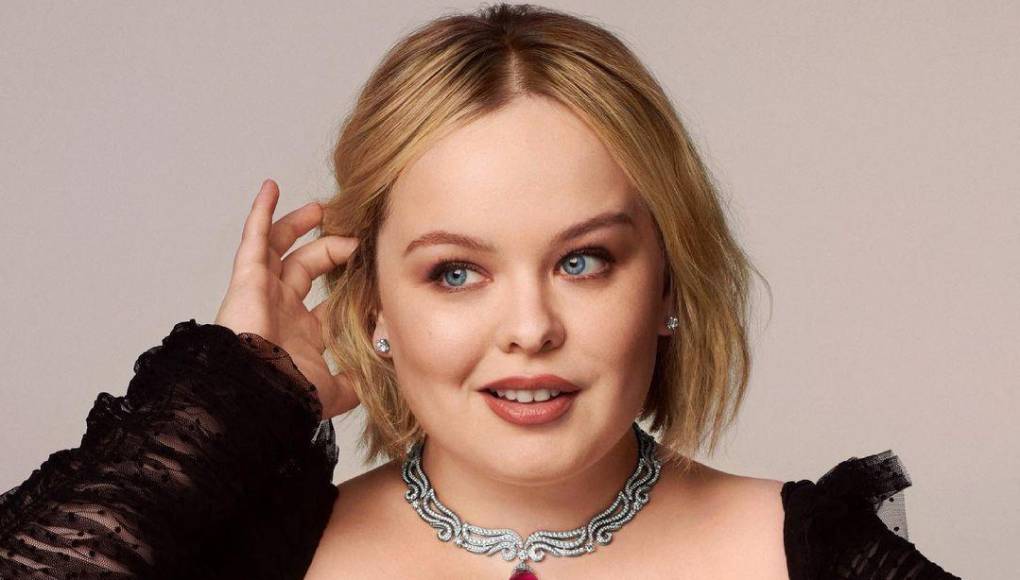 Nicola nació el 9 de enero de 1987 en Galway, Irlanda, y creció en Oranmore.Desde temprana edad, supo que quería ser actriz al ver a su hermana mayor actuar en una obra escolar.Estudió Inglés y Civilización Clásica en la National University of Ireland, Galway.Luego, se formó en Oxford School of Drama y Birmingham School of Acting en Inglaterra.