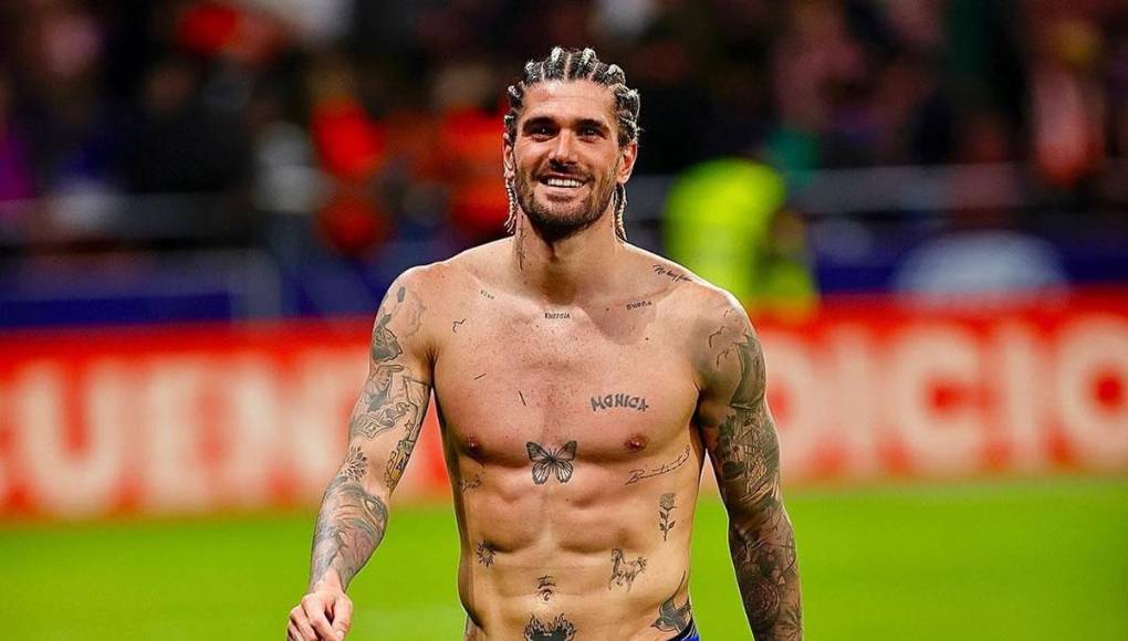 “Me preocupa que por alguna razón (De Paul) acabe viendo estas stories y diga: ‘Esta tía está loca’. O peor aún, a ver si me va a escribir Tini (su exnovia)”, explica la bella comunicadora para luego detallar su experiencia.