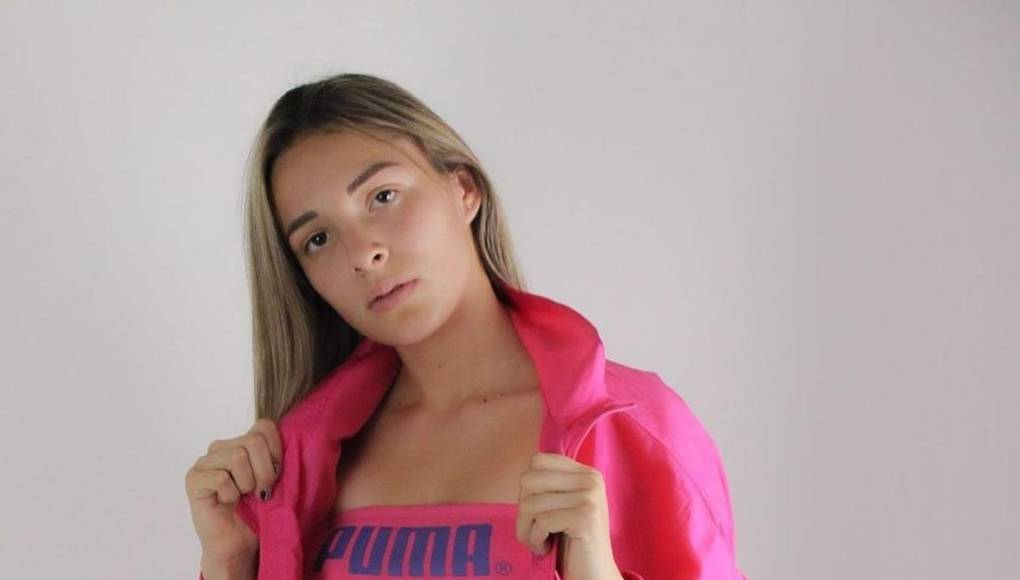 “Lamentamos con profundo dolor la partida a la casa de Dios de Karla Ivette Torres Rangel estudiante de octavo semestre de nuestra Facultad”, escribieron junto a una esquela difundida en su cuenta de Facebook.