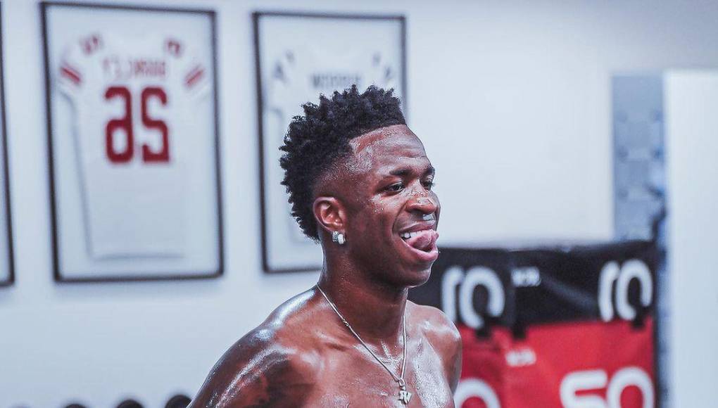 Aunque su noviazgo no está confirmado, se trataría de una nueva relación por parte de Vinicius, que ahora se mantendrá enfocado en la final de la Champions el próximo sábado ante el Dortmund.