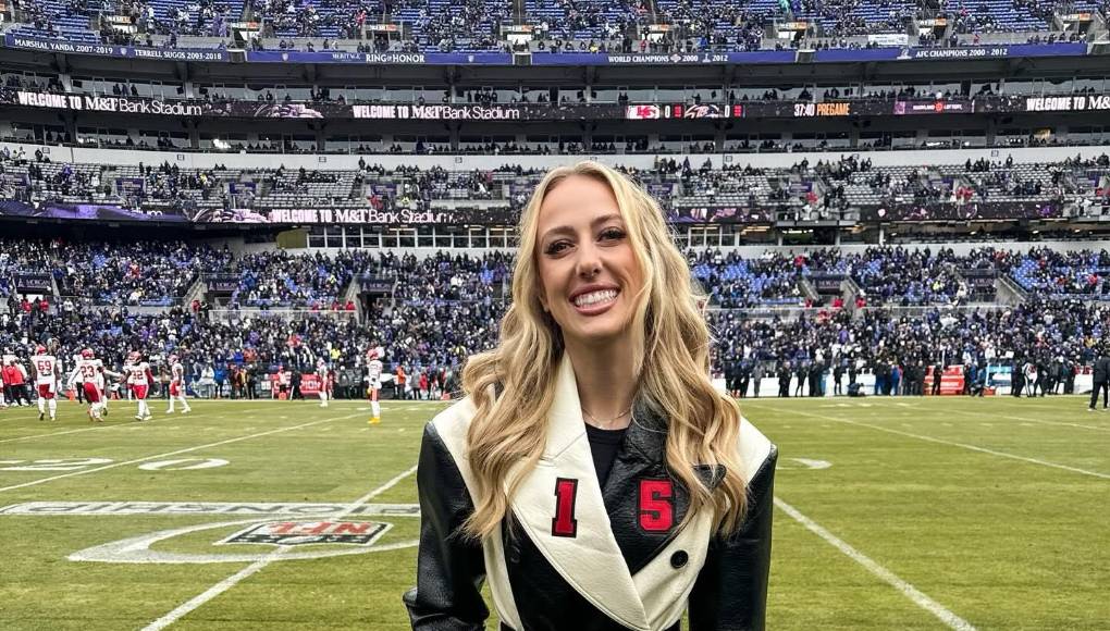 Debido a su gran desempeño en su posición, Brittany se convirtió en la segunda jugadora en la historia del plantel en conseguir números impresionantes, gracias a los 78 puntos totales, 31 goles y 111 tiros a puerta, solamente detrás de Chestley Strother. A raíz de su juego, la deportista fue convocada por el club islandés UMF Afturelding, con el que jugó en la tercera división. Debido a que el equipo no logró su ascenso, no extendió su contrato por una nueva temporada. De ahí, se retiró del fútbol femenino en 2017.