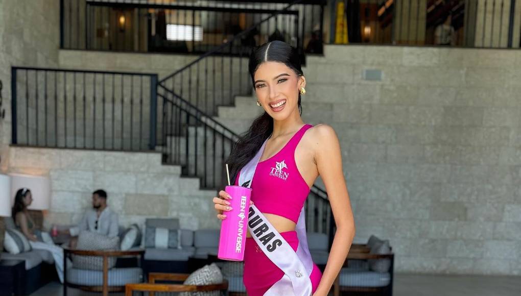 “A mis 19 años, ya soy dueña de 2 emprendimientos, lo que me ha enseñado la importancia de la innovación y el esfuerzo en cada proyecto. Aspiro a graduarme en Gestión Estratégica de Empresas para aplicar esos conocimientos en mis propios emprendimientos”, declaró en una reciente entrevista con Diario El Heraldo.