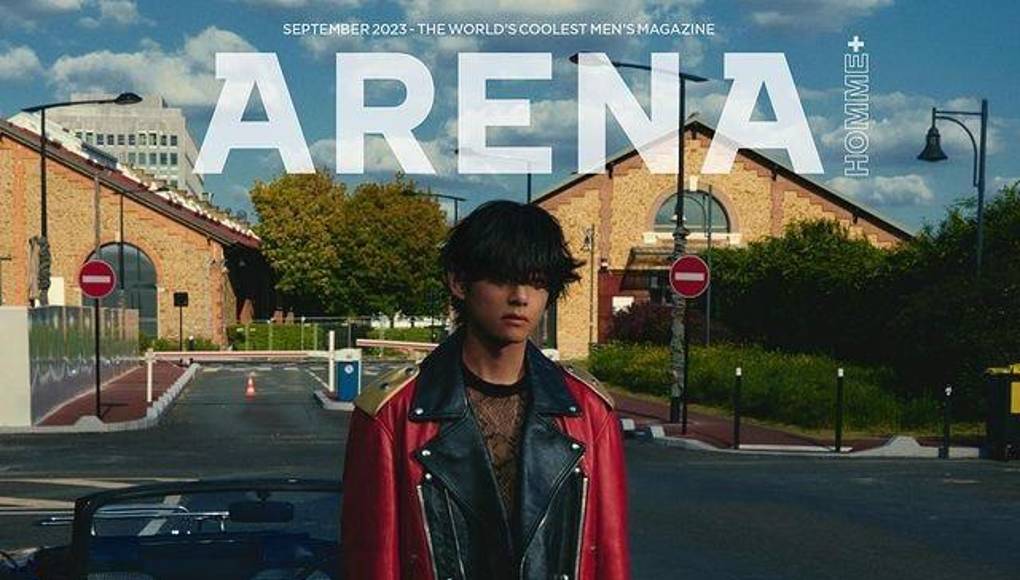 “Sé el primero en ver la edición de septiembre de , que contiene una existencia indescriptiblemente fascinante, un símbolo deslumbrante de la juventud, y fotos inéditas, sé el primero en ver a través del enlace de pre-orden en la parte superior de mi perfil de Instagram”.