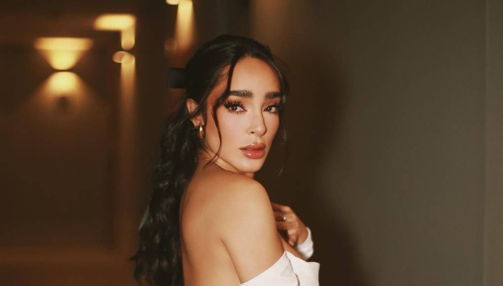 González rememoró que fue con su hermana mayor para poder someterse al aborto, ya que en el momento no le dijo a su mamá porque le tenía miedo. Sin embargo, sí le dijo a los papás de su novio y ellos apoyaron la decisión. “Al llegar a la clínica, aunque me decían que estuviera tranquila, que todo estaba bien, yo me sentía súper nerviosa y hasta me estaba arrepintiendo, pues era la clínica más horrorosa que te puedas imaginar, fría, fea, yo pensaba que me iba a morir y más si llegaba a un matadero”.