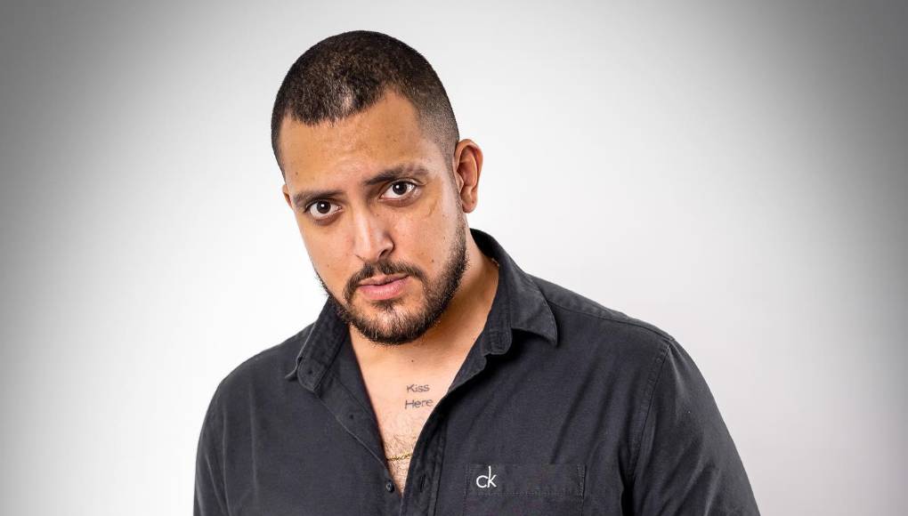 ”Salimos de Santa Rosa tipo 9. Mucha gente sabe que a Fancony le gusta Mary Jane. Me pidieron permiso y les dije que le dieran viento. Habían como ocho oficiales, me preguntaron si alguien consumía algo. Les dije que iba para la casa y les dije que íbamos a la iglesia y cuando volteo, miro que le están sacando un colochito”, reveló Chaval.