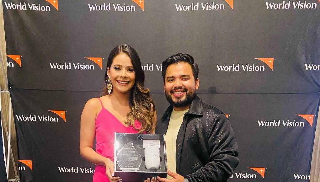 Ambos han recibido múltiples reconocimientos por su trabajo y labor social. 