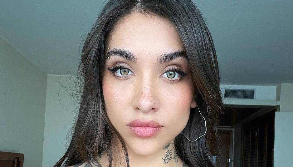 <b>La cantante argentina, María Becerra,</b> se encuentra actualmente en Chile, participando en el prestigioso festival de <b>Viña del Mar</b>. Más allá de su rol como parte del jurado del certamen, la artista tiene programada una actuación en vivo en este emblemático escenario.