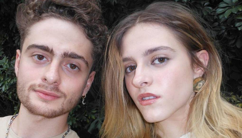 En su cuenta oficial de Instagram, Nicolás compartió fotografías de su media hermana, Isabella, con este mensaje: Lil Sister (mi pequeña hermana). Este reencuentro ha causado un gran impacto entre los internautas, quienes han mostrado su apoyo y entusiasmo por la nueva etapa en la vida de Nicolás.