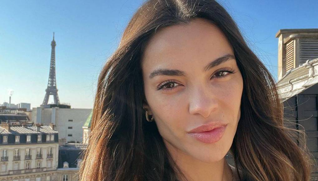 Y continúa: “Los que lo hacéis, no sois mejores personas que los que asesinan a mano armada. No nos olvidemos que las palabras hacen el mismo daño que empuñar un cuchillo”.