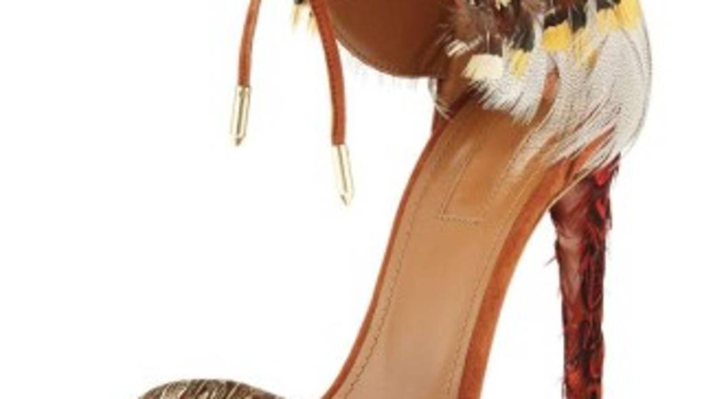 Plumas para lucir en Navidad