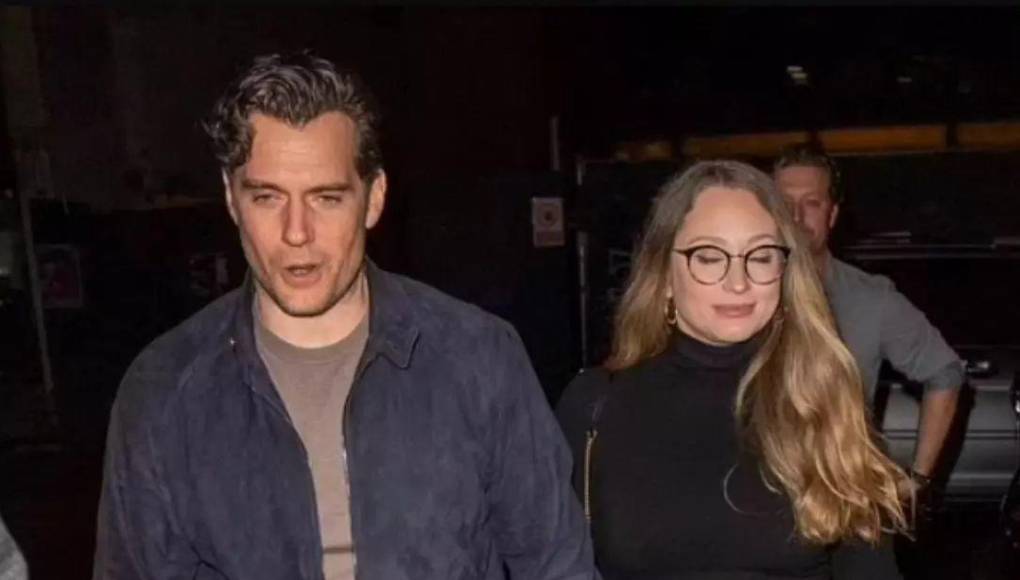 Recientemente, se hizo público que Natalie Viscuso está embarazada. La noticia se confirmó cuando la pareja fue vista en Nueva York, saliendo de un restaurante. Ella luce un avanzado estado de embarazo según fotos y videos tomados por medios de prensa. Este será el primer hijo de la pareja.