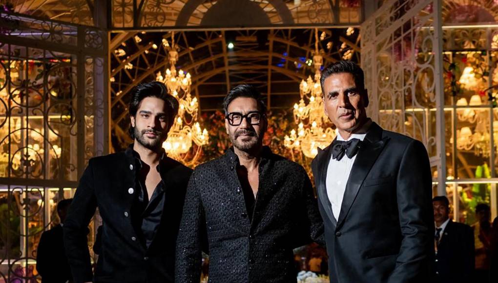 Varios actores de Bollywood fueron invitados también a la pre boda del joven.