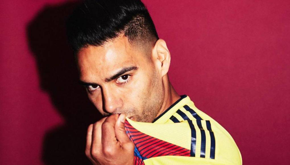 Informa Fabrizio Romano que Radamel Falcao dejará al Rayo Vallecano al final de la temporada cuando termine su contrato con el club español.