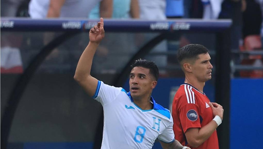 Michaell Chirinos - Hizo un golazo descomunal ante Keylor Navas y encendió una esperanza que después se apagaría con las dianas ticas. El extremo jugó en el lugar del ausente Luis Palma y fue de lo más rescatable en la Bicolor.