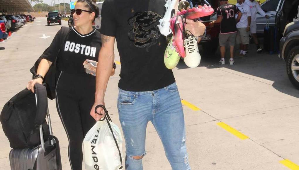 A Jonathan Rougier lo llegó a traer su esposa Ana Amelia Lencina.