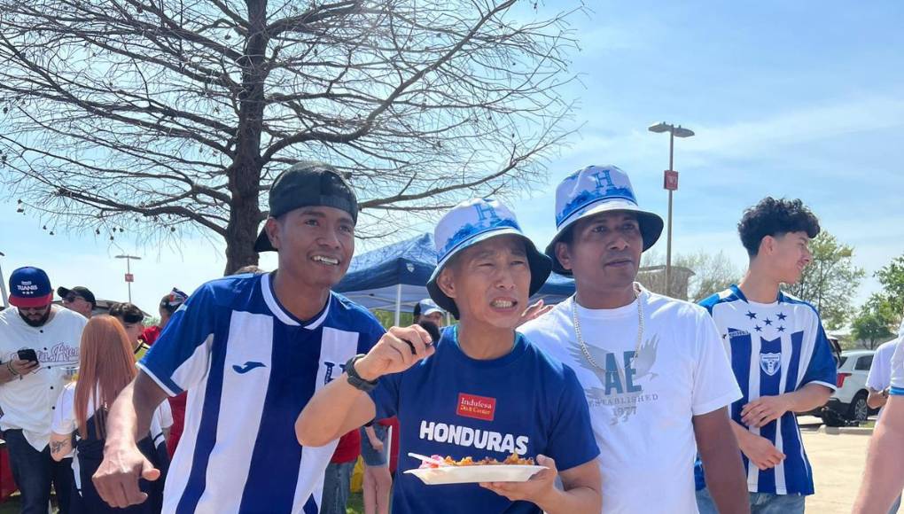 El influencer japonés, Shin Fujiyama, también se sumó a la fiesta futbolera en Estados Unidos y con su presencia causo furor en el Toyota Stadium.