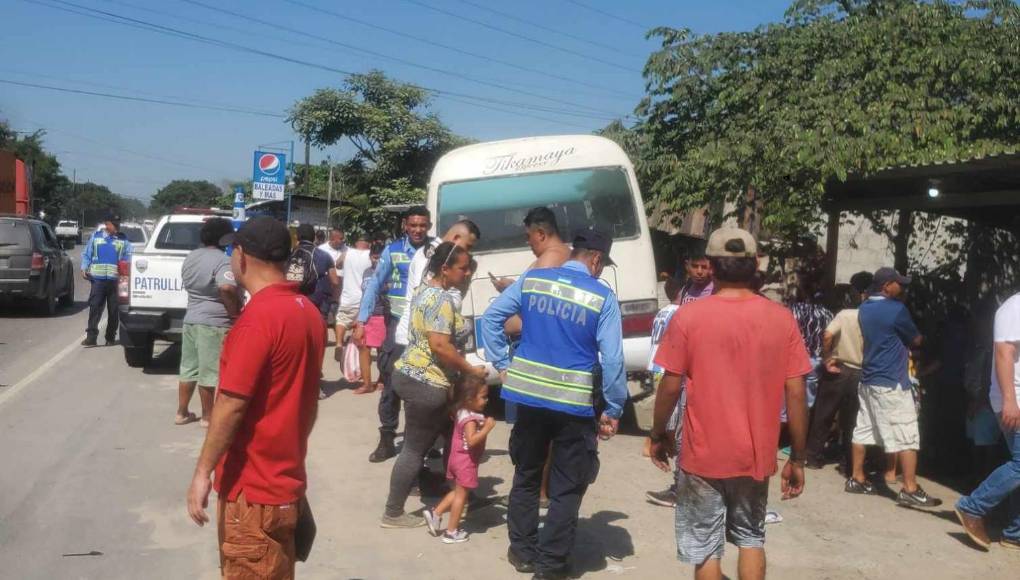 Otro de los heridos tiene 28 años de edad y presentaba dolor lumbar (parte baja de la espalda).