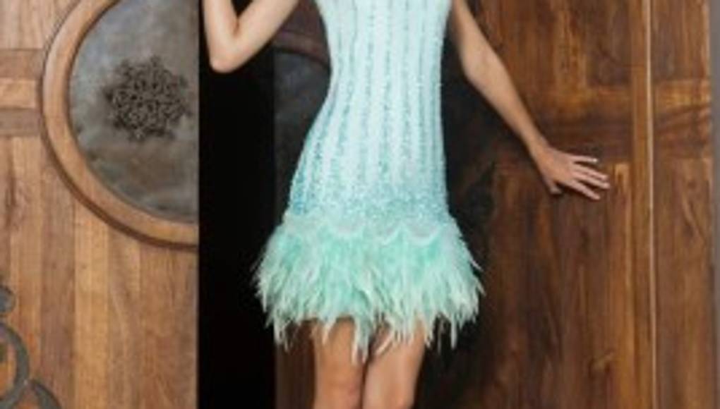 Plumas para lucir en Navidad