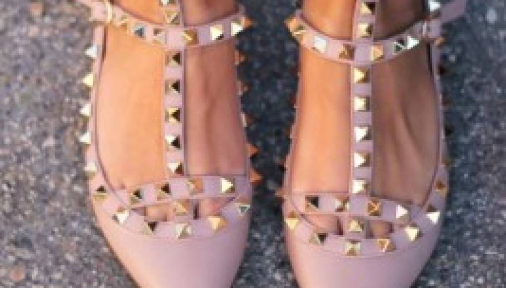 El secreto de los stilettos 'Rockstud' de Valentino