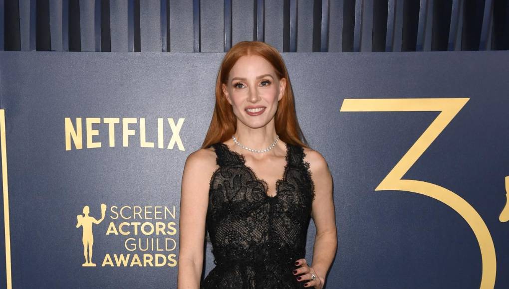 Muy elegante se mira Jessica Chastain.