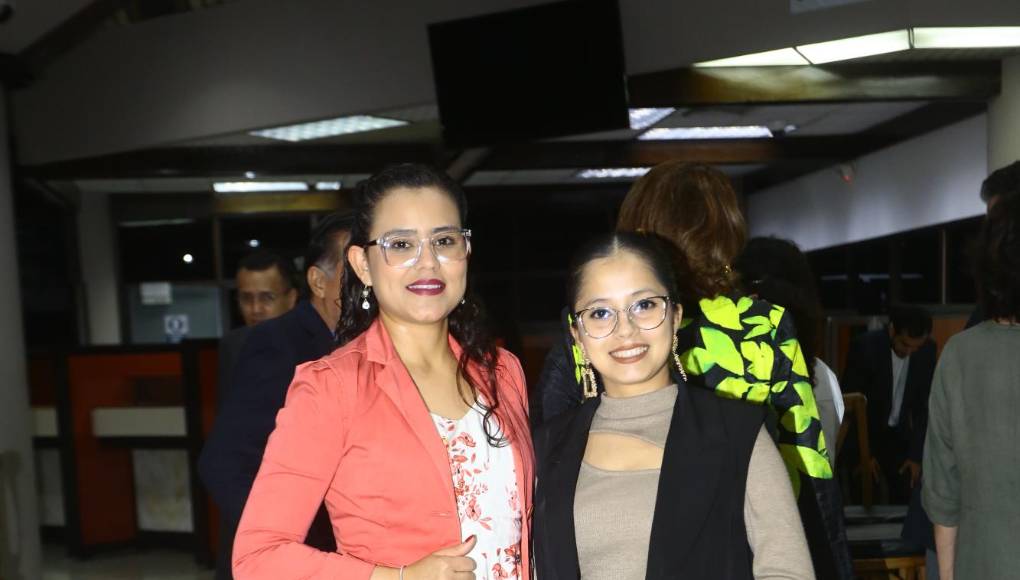 Sandra Ventura y Betty Rivera