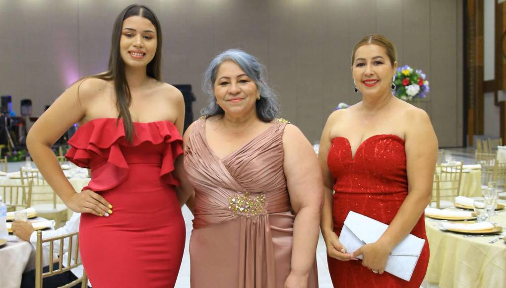 María Fernanda García, Glenda Gálvez e Iris Medina