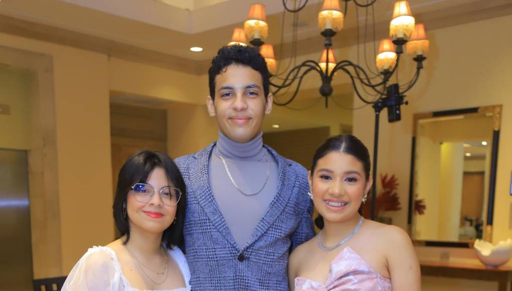 Marlen Vásquez, Gabriel Ponce y Génesis Ramos