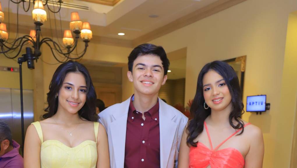 Jimena Segura, Wilmer Palada y María Fernanda Fajardo