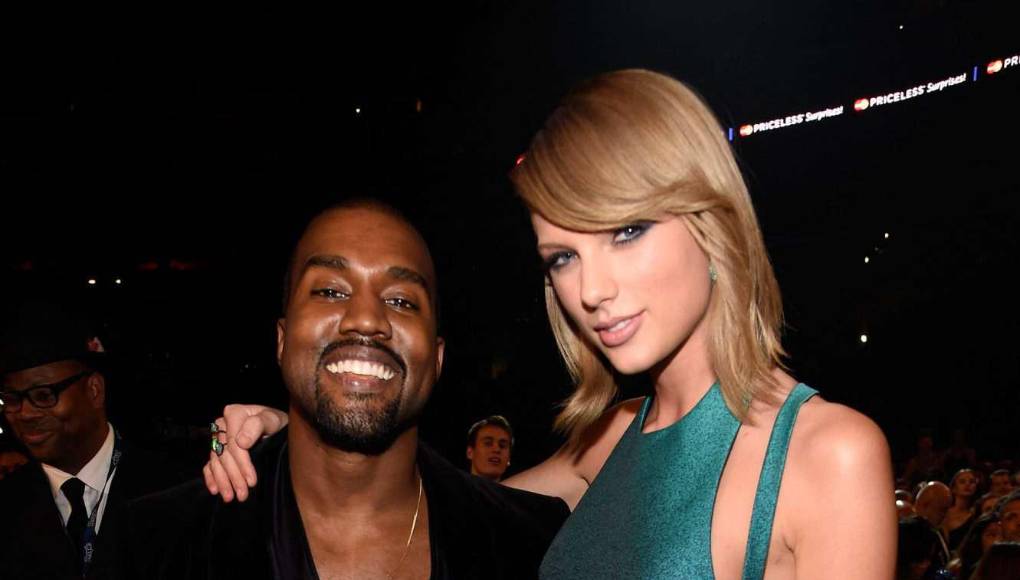 Swift agregó: “Entonces, no necesariamente me importa de quién piense la gente que se trata. Sólo necesitaba desviarlos del objetivo más fácil. Escuchen la canción. No apunta a ninguna persona ni a ninguna situación. Pero si hubieras escuchado mis cuatro álbumes anteriores, pensarías que se trataba de un tipo que me rompió el corazón. Y nada podría estar más lejos de la verdad. Era importante demostrar que perder amistades puede ser igual de dañino para una persona como si estuviera perdiendo una relación romántica”. En la foto de esa época, vemos a Taylor Swift posando con Kanye West, en ese entonces eran amigos ahora son enemigos....