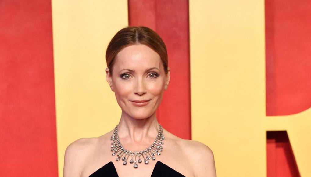  Leslie Mann 