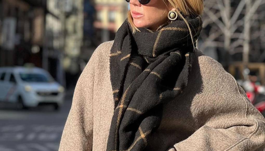 Pero, Amelia también ha participado en varios programas de televisión, de hecho, uno de sus proyectos más importante fue en 2018 cuando concursó en en el programa “Bailando con las estrellas”, donde demostró sus dotes de bailarina, y también le ayudó a acercarse y darse a conocer un poco más al público.