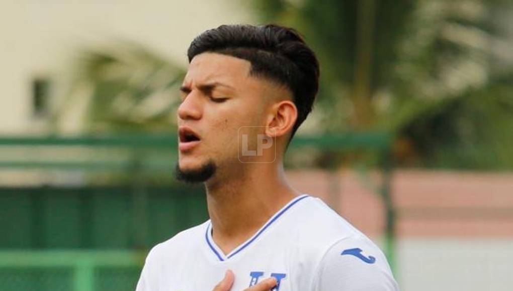 Edson Yazir Rocha Paz - Ha desempeñado buenas funciones dándole oxigeno al mediocampo de Honduras. Ante Panamá fue titular y esta noche apunta para repetir.