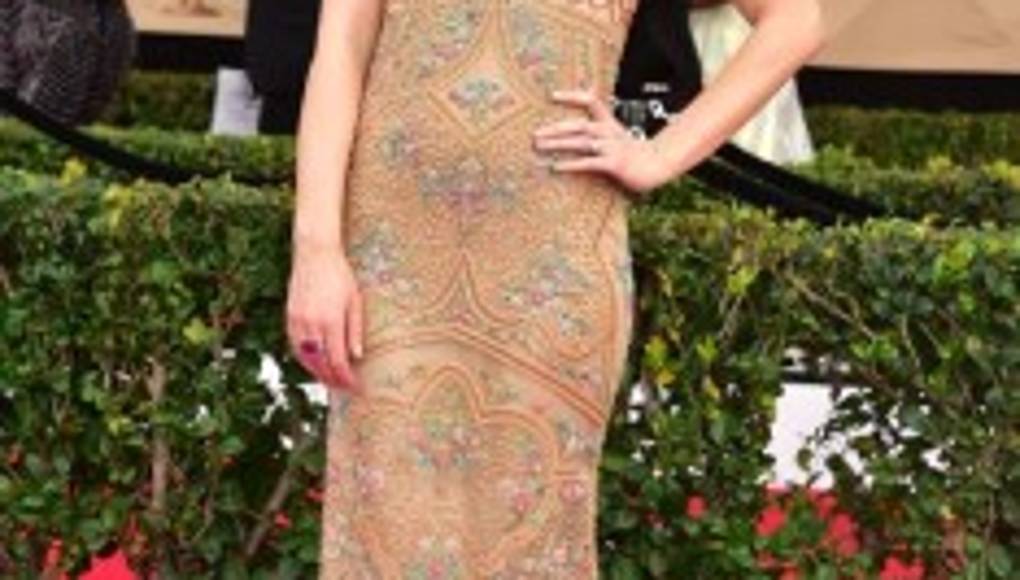 Fiesta de bordados, piedras y lentejuelas