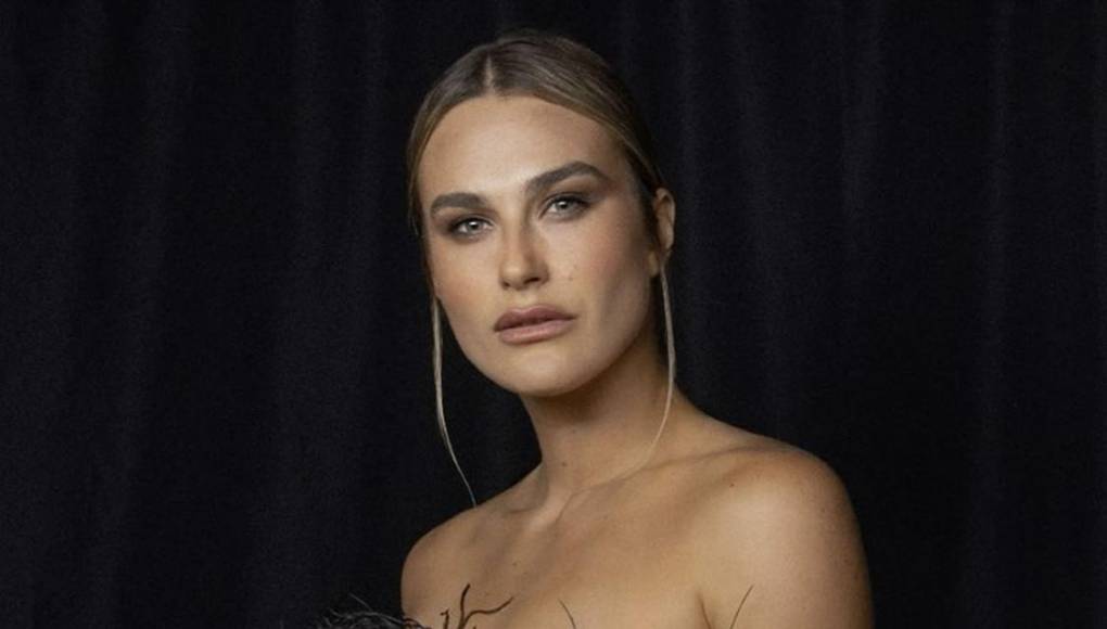 La joven tenista bielorrusa Aryna Sabalenka destaca por su potente físico, altura y belleza.