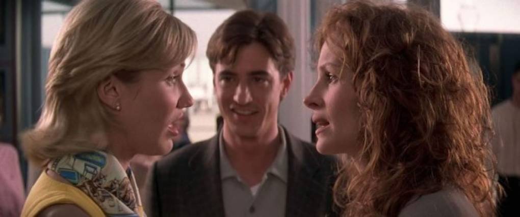8. La boda de mi mejor amigo (1997): Otro clásico del cine romántico de los 90, con Julia Roberts (Julianne ) tratando de robarle el novio a Cameron Diaz (Kimberly) mientras sirve de dama de honor en la boda.<br/>