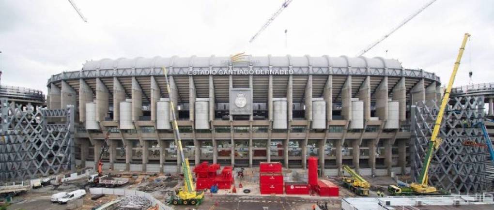 El estadio Santiago Bernabéu del siglo XXI será un gran icono vanguardista y universal y, desde junio de 2019, está viviendo una espectacular transformación.