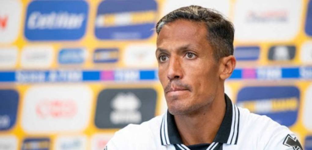 Bruno Alves: Defensor portugués de 38 años de edad que milita en el Parma de Italia.