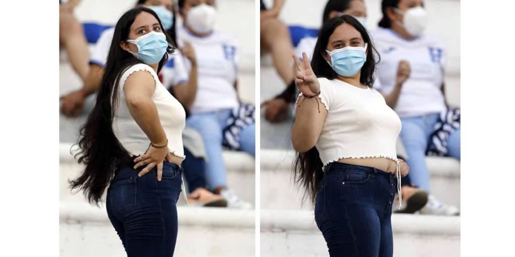 Ella posando para el lente de Diario La Prensa.