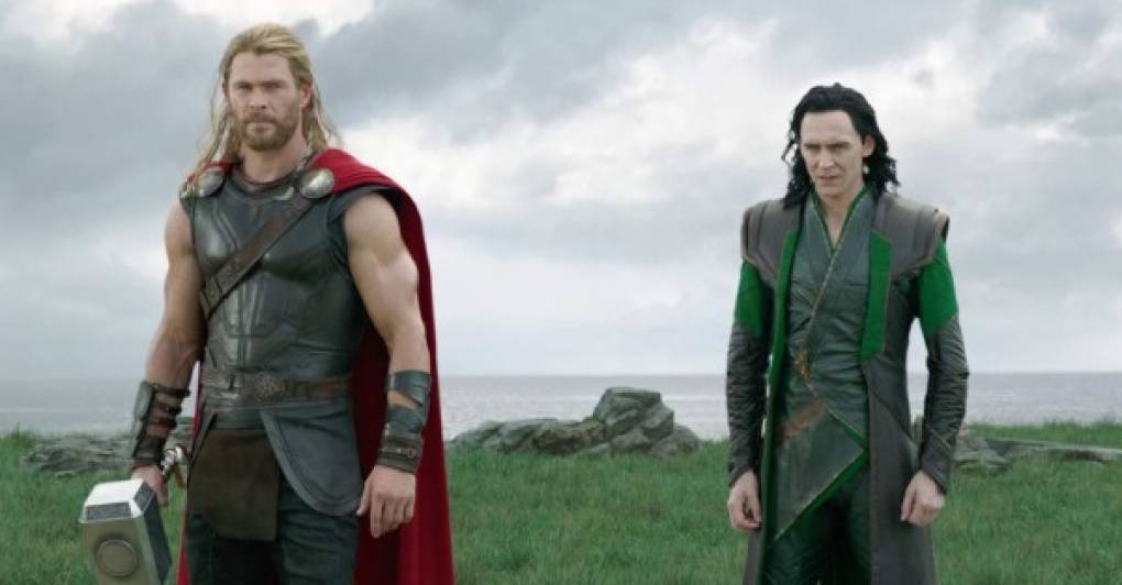 Por su parte, Thor que ya tiene tres películas propias en su historial y muchos dolores de cabeza por culpa de Loki, se encuentra soltero en el Universo Marvel.