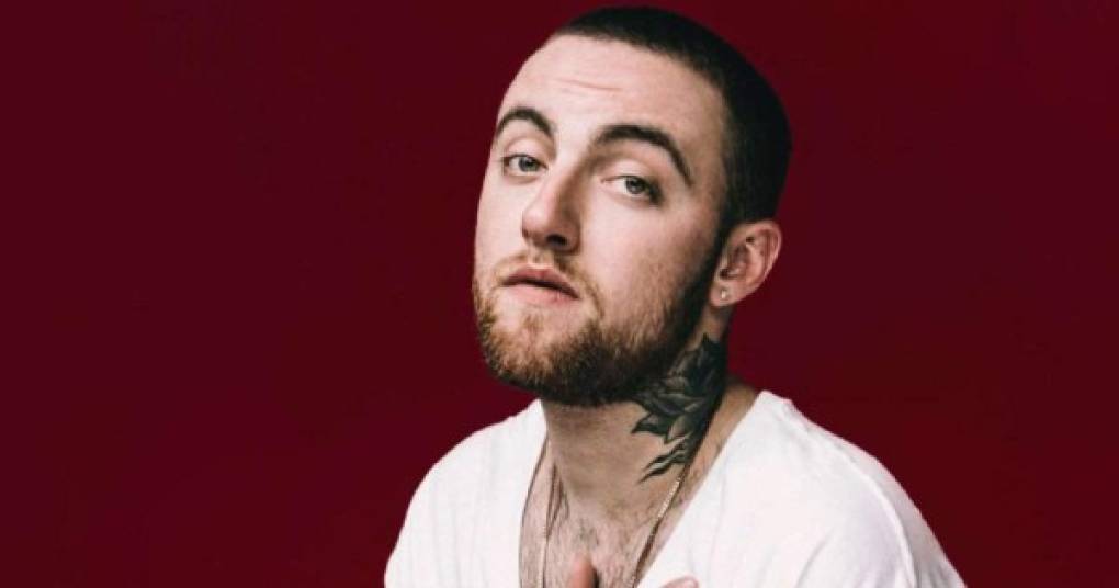 Mac Miller<br/><br/>El cantante y músico de Pittsburgh, aclamado por sus fans por su hip-hop, fue hallado muerto en su casa de Los Ángeles a los 26 años en 2018. Según el medio TMZ, Mac, que había reconocido sus problemas con las drogas, habría sufrido una sobredosis.<br/>