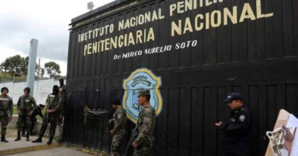 El jueves 5 de enero de 2006, en la Penitenciaría Nacional de Támara, en un motín provocado por los privados de libertad murieron 13 reclusos.