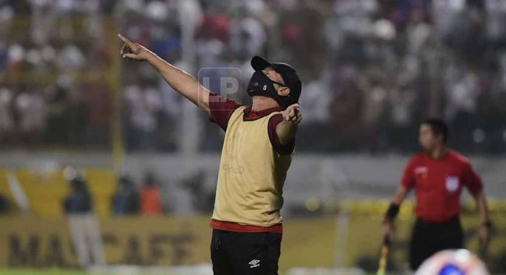 Pedro Troglio se marchó del Olimpia tras firmar contrato con el San Lorenzo de Argentina, el quinto club más grande de la Liga de Argentina.