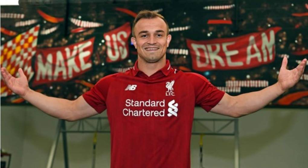 El internacional suizo Xherdan Shaqiri ha sido fichado por el Liverpool de Jürgen Klopp. El delantero, que jugó el Mundial de Rusia 2018, ya luce los colores del equipo red.