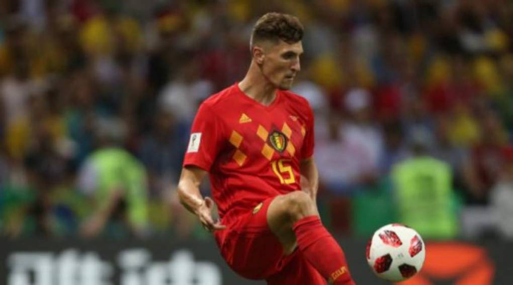 Según L'Avenir, Thomas Meunier, lateral belga del Paris Saint-Germain pretendido por, entre otros, el Valencia, no se moverá este verano de la capital francesa.<br/>